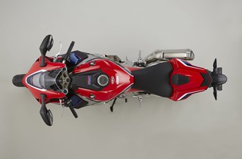 Honda CBR1000RR Fireblade SP 2017 - Bild 10